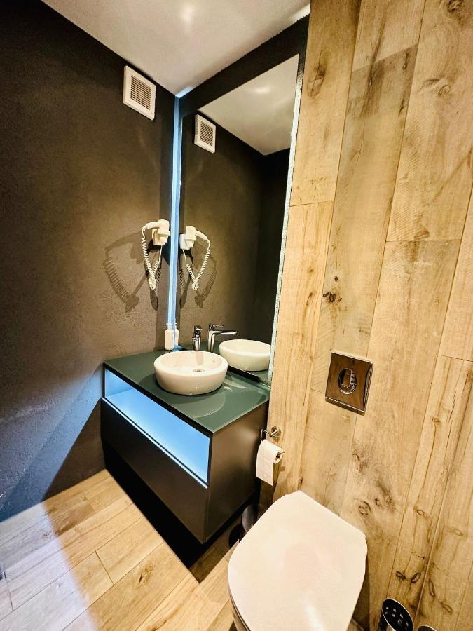 Kharisma Apartment-Free Parking-Ultracentral Клуж-Напока Екстериор снимка